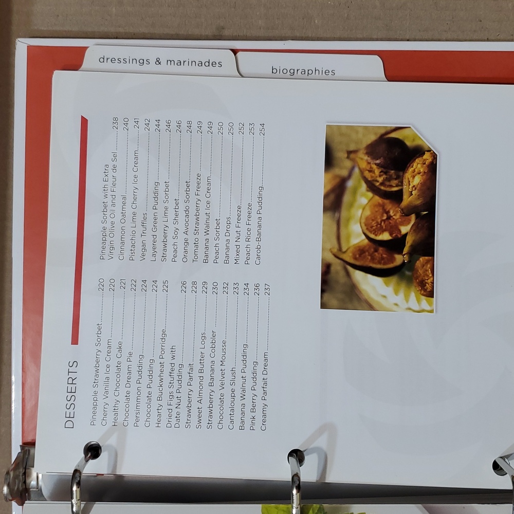 👩🏻‍🍳 Live Fresh Cookbook By Vitamix rind bound hardcover book 📚 - Picture 11 of 16